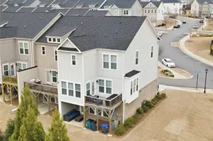 1179 Caruso Dr, Buford, GA 30518 - Photo 3