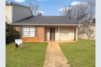 660 Browning Lane, Conyers, GA 30013 - Photo 1