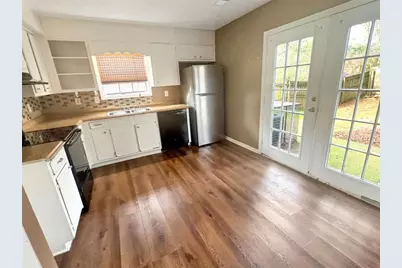 1151 Pinedale Circle, Conyers, GA 30012 - Photo 5