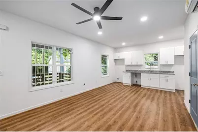 1631 Burton Street SE, Atlanta, GA 30315 - Photo 9