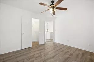 10895 Glenbarr Dr, Johns Creek, GA 30097 - Photo 29