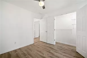 10895 Glenbarr Dr, Johns Creek, GA 30097 - Photo 27