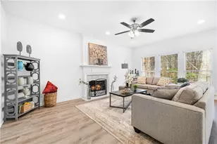 10895 Glenbarr Dr, Johns Creek, GA 30097 - Photo 11