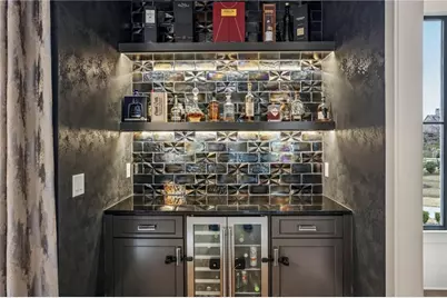 6055 Riverside Drive, Atlanta, GA 30328 - Photo 19