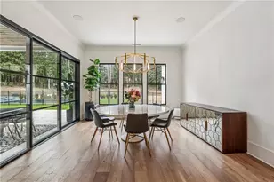 6055 Riverside Dr, Atlanta, GA 30328 - Photo 13