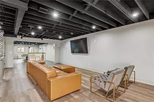 6055 Riverside Dr, Atlanta, GA 30328 - Photo 41