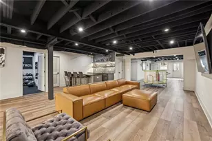 6055 Riverside Dr, Atlanta, GA 30328 - Photo 47