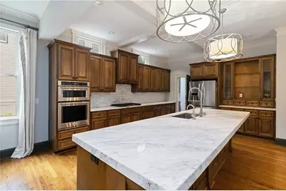 1421 Hedgewood Lane NW, Kennesaw, GA 30152 - Photo 13