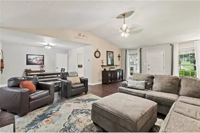 4340 Oak Creek Drive, Gainesville, GA 30506 - Photo 9