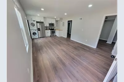 655 Alcovy Woods Drive, Lawrenceville, GA 30045 - Photo 3