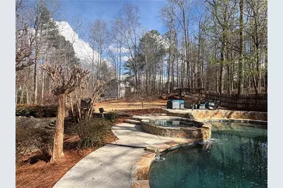 2275 Camden Drive SW, Marietta, GA 30064 - Photo 5