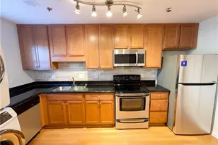 165 N River Dr, Atlanta, GA 30350 - Photo 5