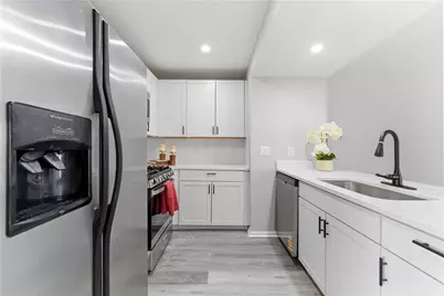 4060 Sand Wedge Circle, Kennesaw, GA 30144 - Photo 7