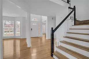 815 Alta Ct, Lithonia, GA 30058 - Photo 5