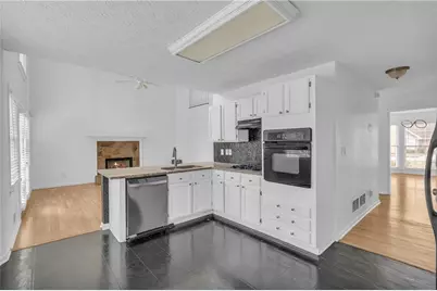 815 Alta Court, Lithonia, GA 30058 - Photo 25