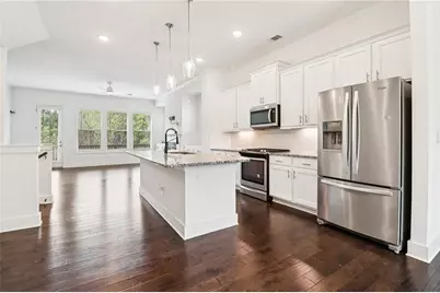 2154 Colvin Court NW, Atlanta, GA 30318 - Photo 9