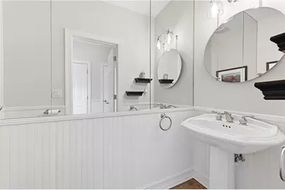 2819 Point Overlook, Gainesville, GA 30501 - Photo 13