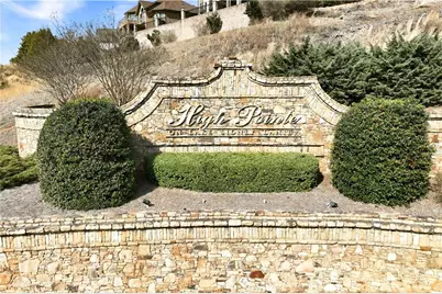 2819 NE Point Ovlk, Gainesville, GA 30501 - Photo 61