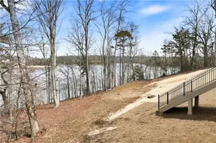 2819 Point Overlook, Gainesville, GA 30501 - Photo 43