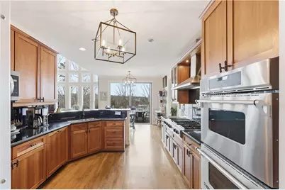 2819 Point Overlook, Gainesville, GA 30501 - Photo 11