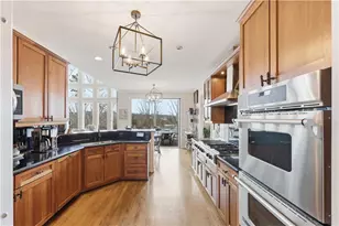 2819 Point Overlook, Gainesville, GA 30501 - Photo 11