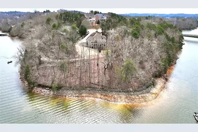 2819 Point Overlook, Gainesville, GA 30501 - Photo 7