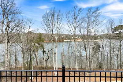 2819 Point Overlook, Gainesville, GA 30501 - Photo 19