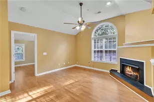 1343 Orchard Park Dr, Stone Mountain, GA 30083 - Photo 3