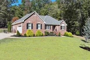 482 Buck Trail, Hoschton, GA 30548 - Photo 1