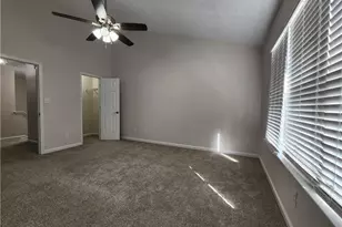 902 Tree Creek Blvd, Lawrenceville, GA 30043 - Photo 9