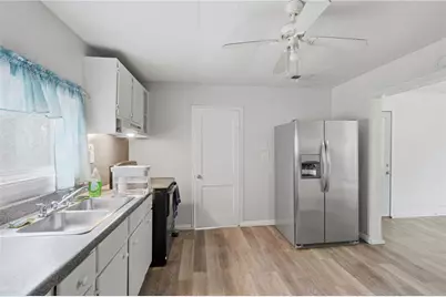 45 Russell Road, Lawrenceville, GA 30043 - Photo 17