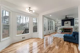 372 Wellington Point Dr, Lawrenceville, GA 30043 - Photo 17