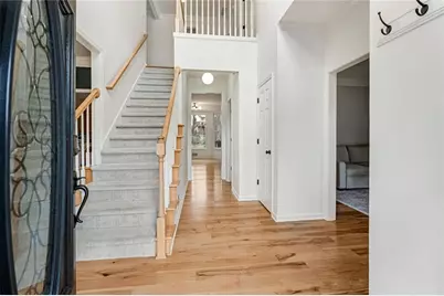 372 Wellington Point Drive, Lawrenceville, GA 30043 - Photo 5