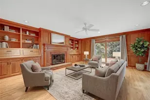 1701 Trotters Ln, Stone Mountain, GA 30087 - Photo 17