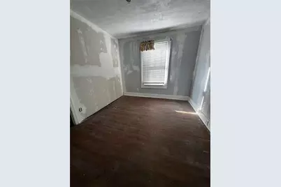 3828 Collier Drive, Atlanta, GA 30331 - Photo 3