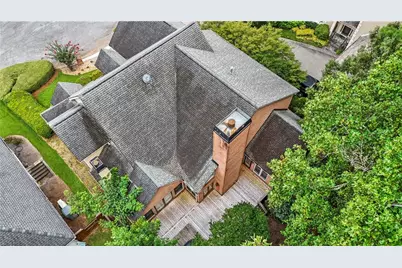 1696 Harts Run, Atlanta, GA 30341 - Photo 3