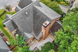 1696 Harts Run, Atlanta, GA 30341 - Photo 3