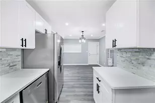 1406 Sycamore Dr NW, Kennesaw, GA 30152 - Photo 7