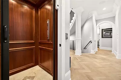 2015 Shaudi Lane, Atlanta, GA 30345 - Photo 5