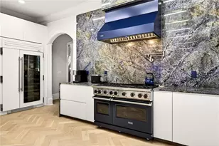 2015 Shaudi Ln, Atlanta, GA 30345 - Photo 31