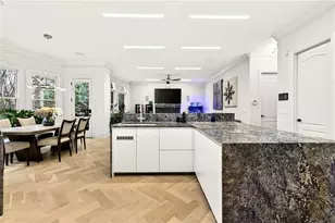 2015 Shaudi Ln, Atlanta, GA 30345 - Photo 35