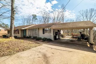 2251 Skyline Dr, Gainesville, GA 30501 - Photo 1