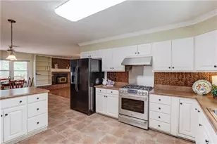 3410 Maynard Cir, Gainesville, GA 30506 - Photo 21