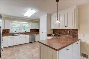 3410 Maynard Cir, Gainesville, GA 30506 - Photo 19