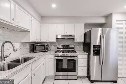 6413 Wedgewood Trace, Tucker, GA 30084 - Photo 7