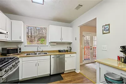 5920 Rock Road, Union City, GA 30291 - Photo 7