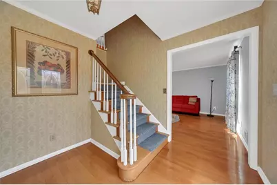 2652 Fontainebleau Drive, Dunwoody, GA 30360 - Photo 3