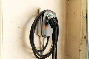 2652 Fontainebleau Dr, Dunwoody, GA 30360 - Photo 47