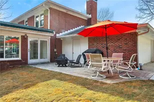 2652 Fontainebleau Dr, Dunwoody, GA 30360 - Photo 39