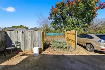 3682 Stephanie Court, Powder Springs, GA 30127 - Photo 15